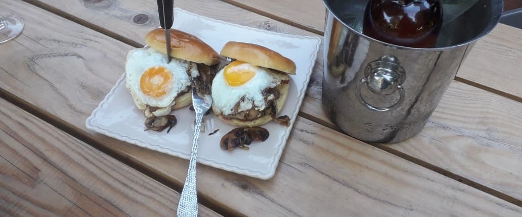 Hamburger Bouysset special